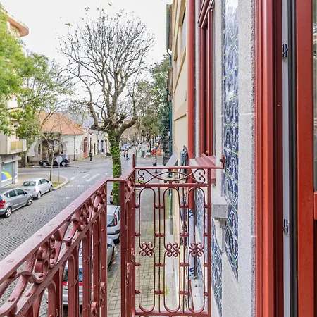 Bright Bonfim Flat W/ Balcony By Lovelystay Porto