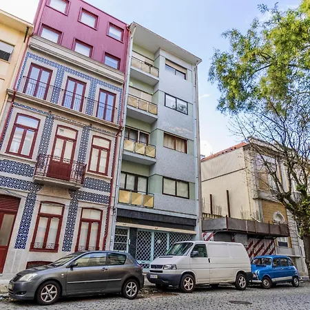 Bright Bonfim Flat W/ Balcony By Lovelystay